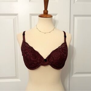 Maidenform Lace Underwire Bra in Burgundy with Black, 36B